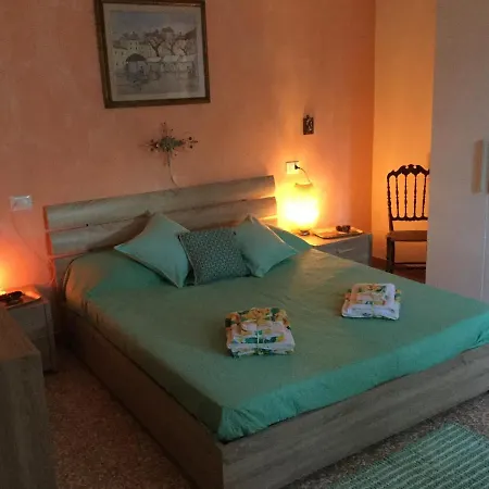 Chanel Villa *